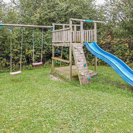 Ravnsvej Denm Feriehus *
